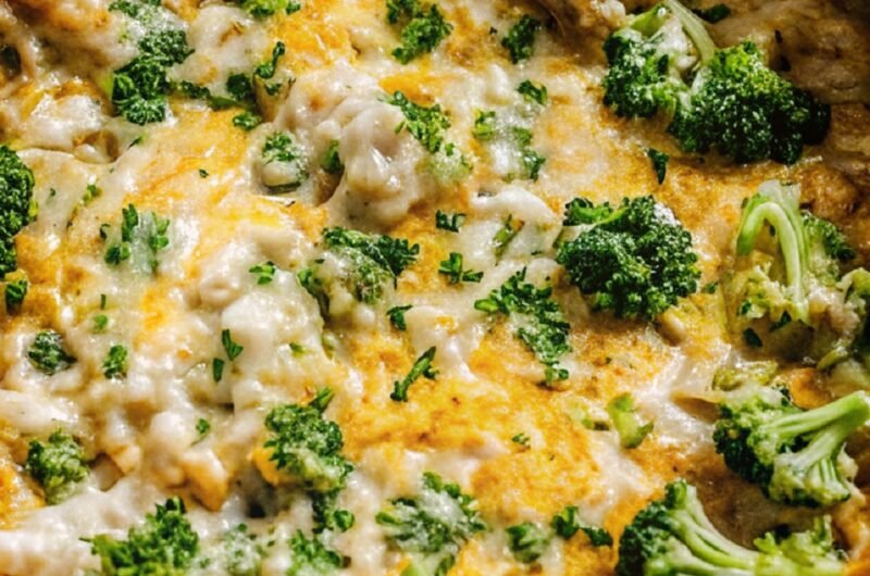 One Pot Cheesy Chicken Broccoli Rice Casserole
