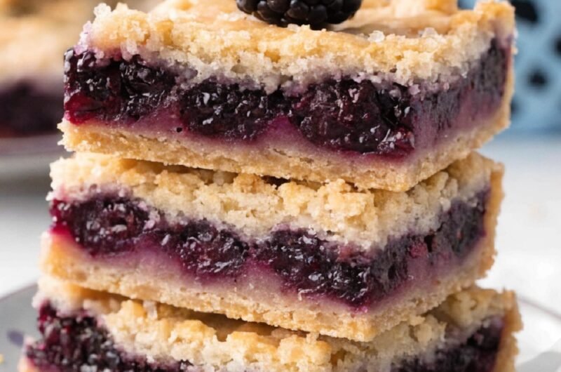 Blackberry Pie Bars