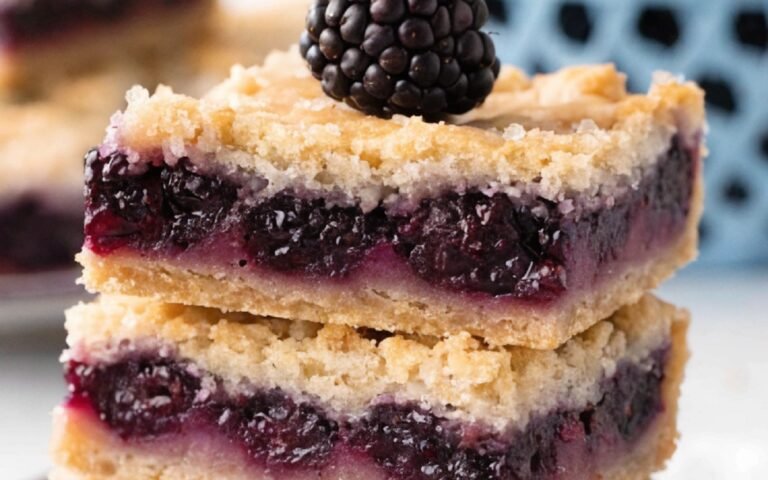 Blackberry Pie Bars